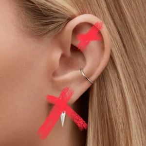 Maria Tash Plain Yellow Gold Hoop Earring